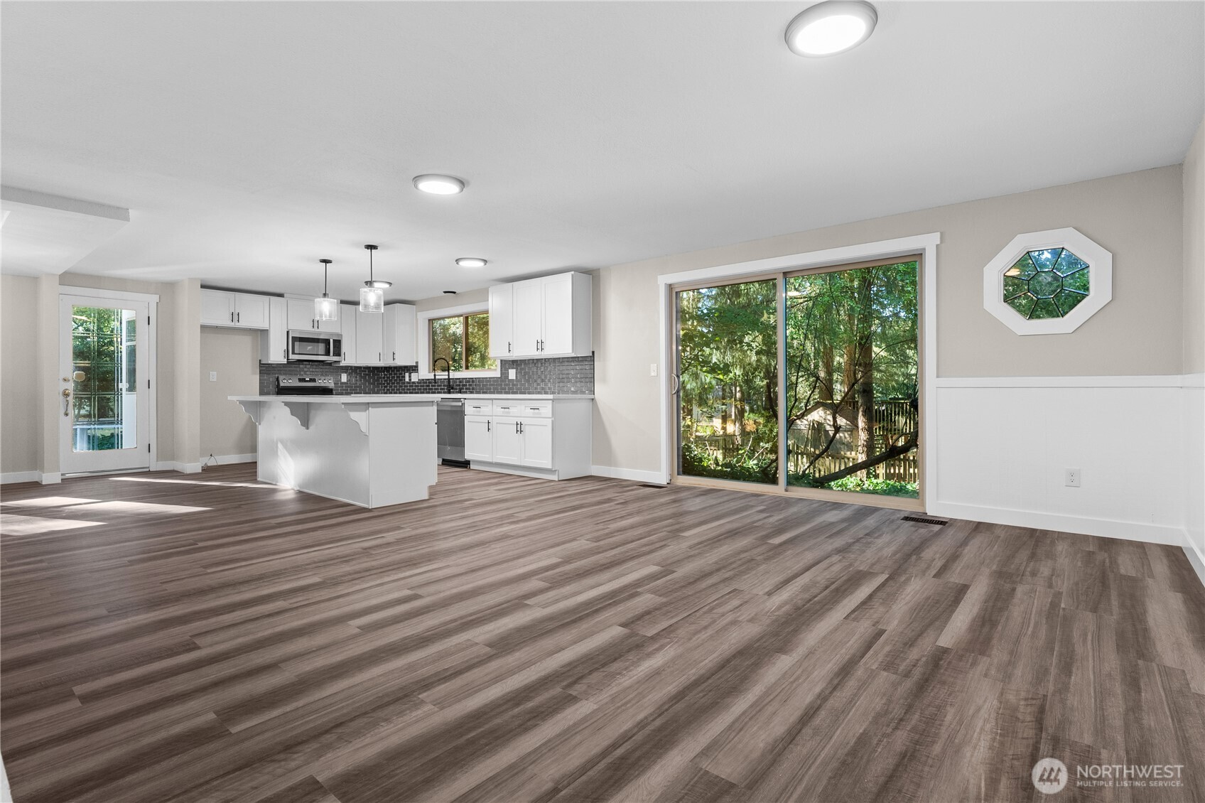 5002 95th Avenue W, University Place, WA 98467