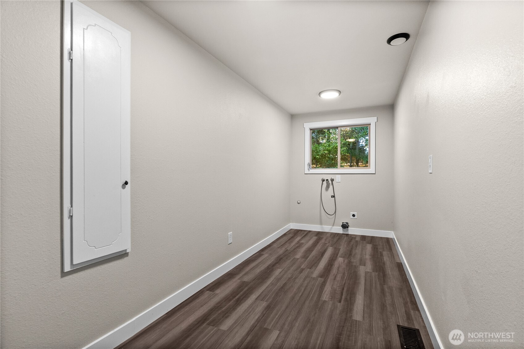 5002 95th Avenue W, University Place, WA 98467