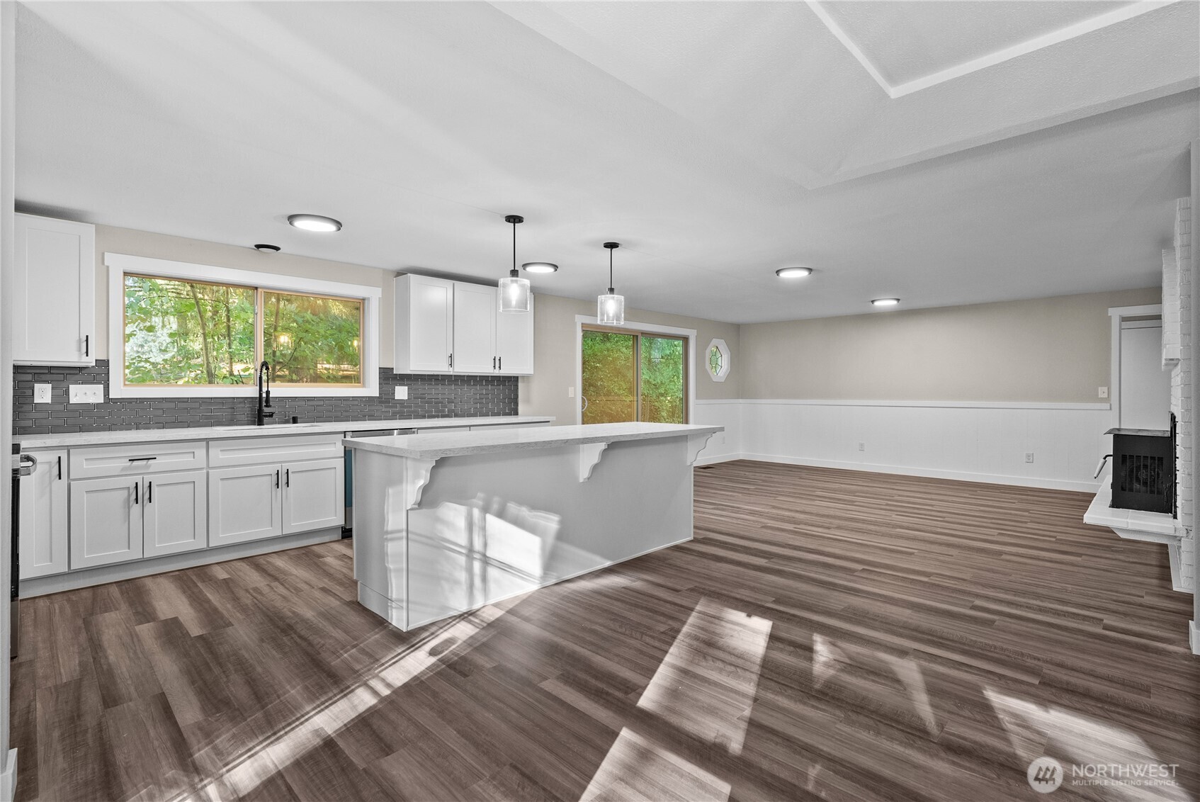 5002 95th Avenue W, University Place, WA 98467