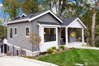 428 20th Avenue , Kirkland, WA 98033 - Photo 1