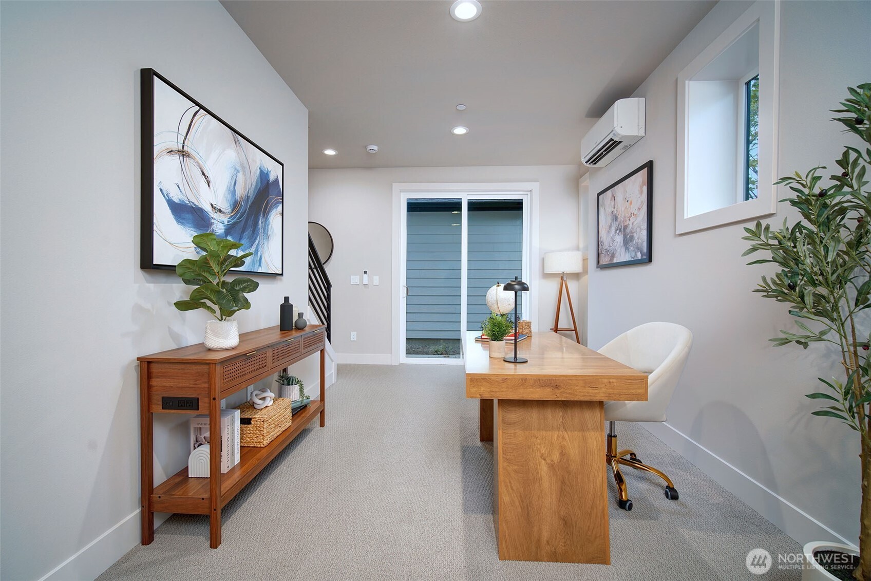 428 20th Avenue , Kirkland, WA 98033