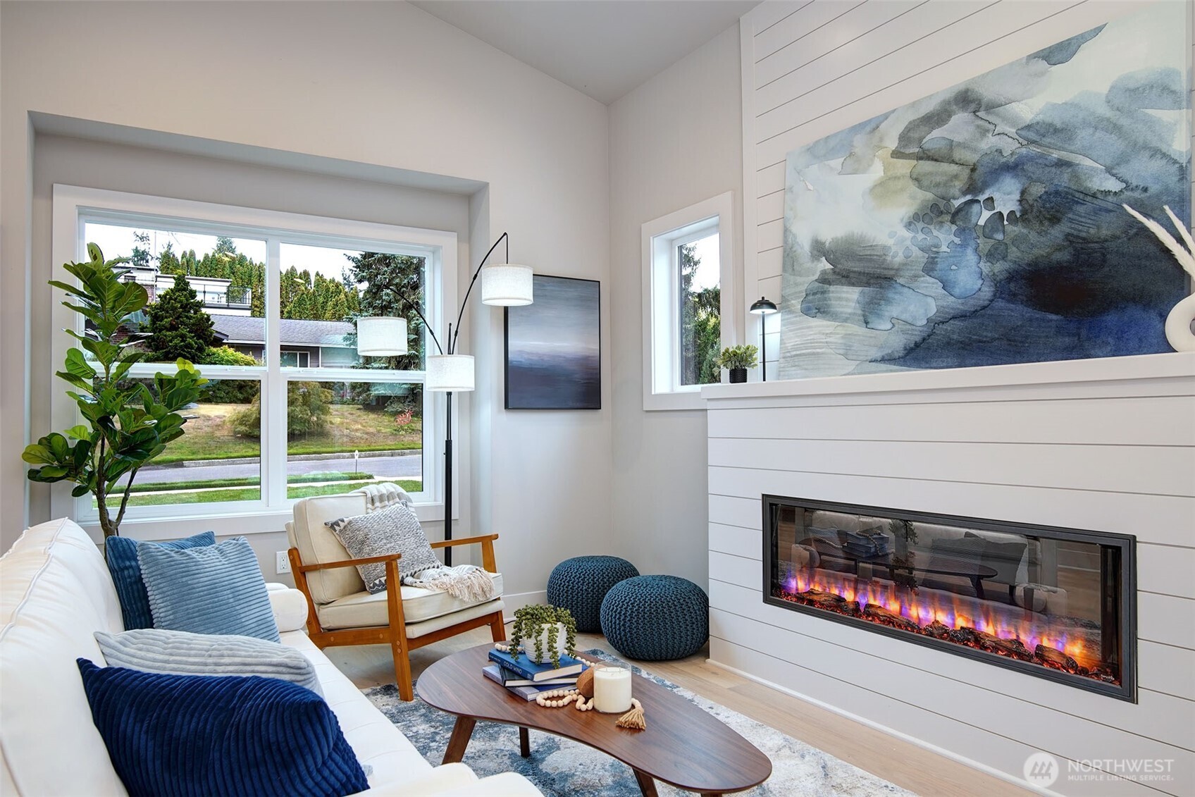 428 20th Avenue , Kirkland, WA 98033