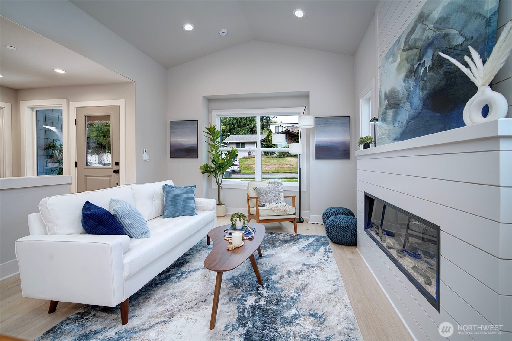 428 20th Avenue , Kirkland, WA 98033