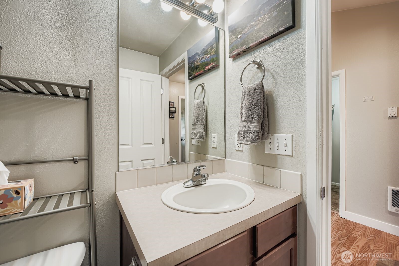 6531 Indiana Street SE, Lacey, WA 98513