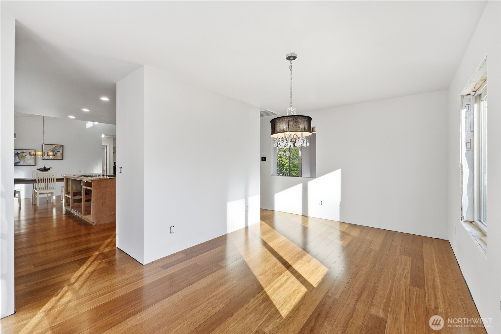 20919 President Point Road NE, Kingston, WA 98346