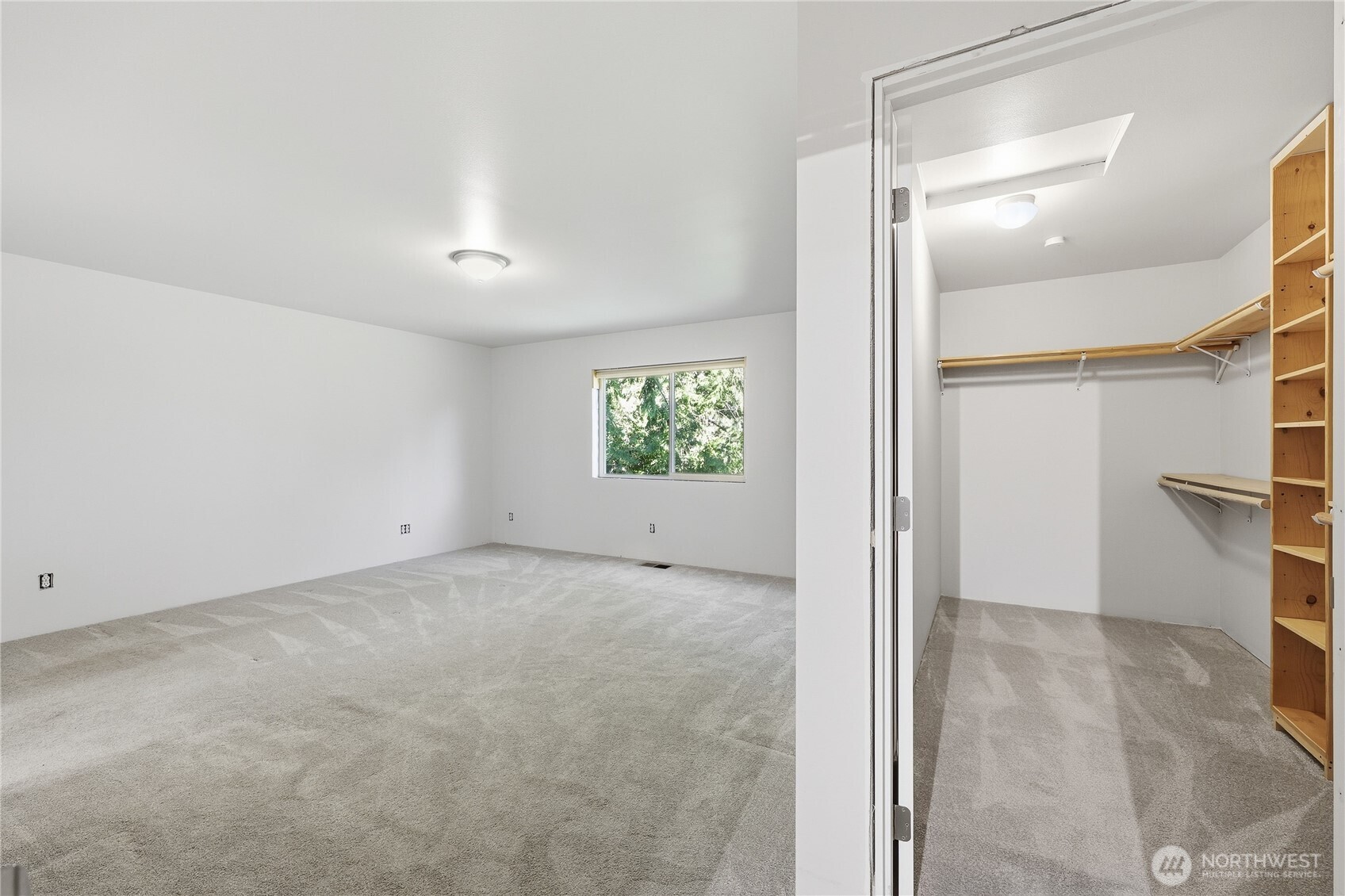 20919 President Point Road NE, Kingston, WA 98346