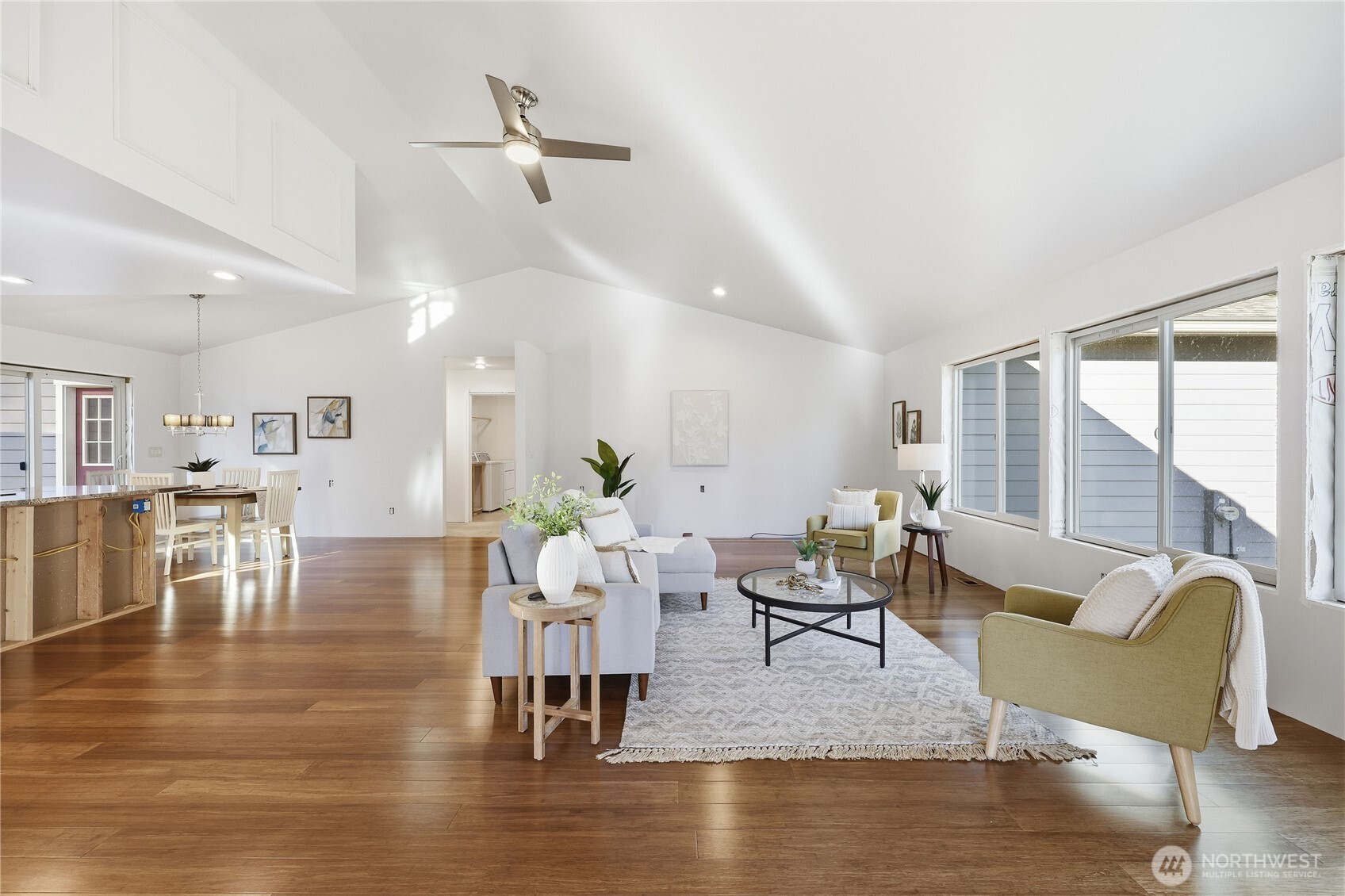 20919 President Point Road NE, Kingston, WA 98346