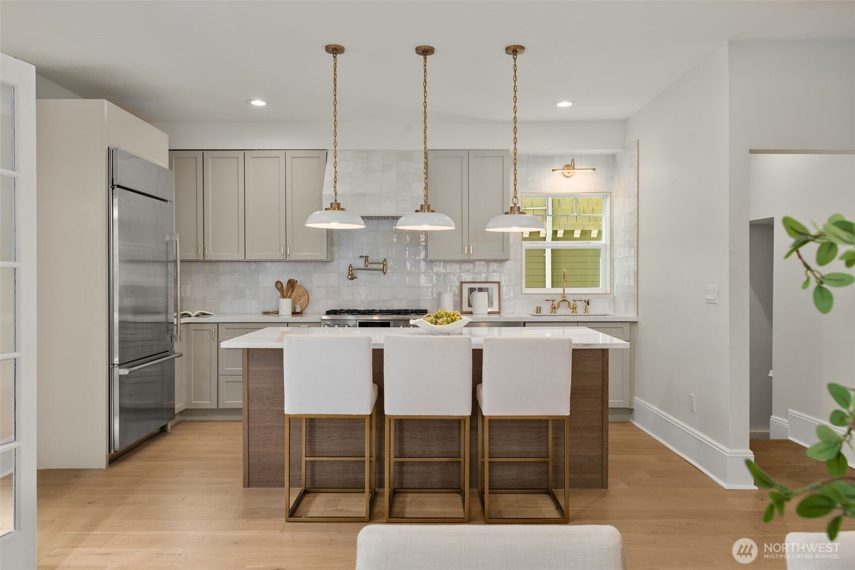 3113 E Cherry Street , Seattle, WA 98122