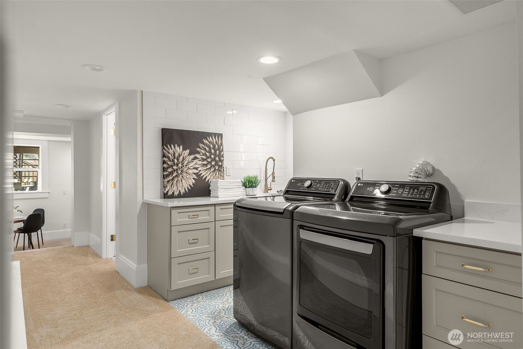 3113 E Cherry Street , Seattle, WA 98122