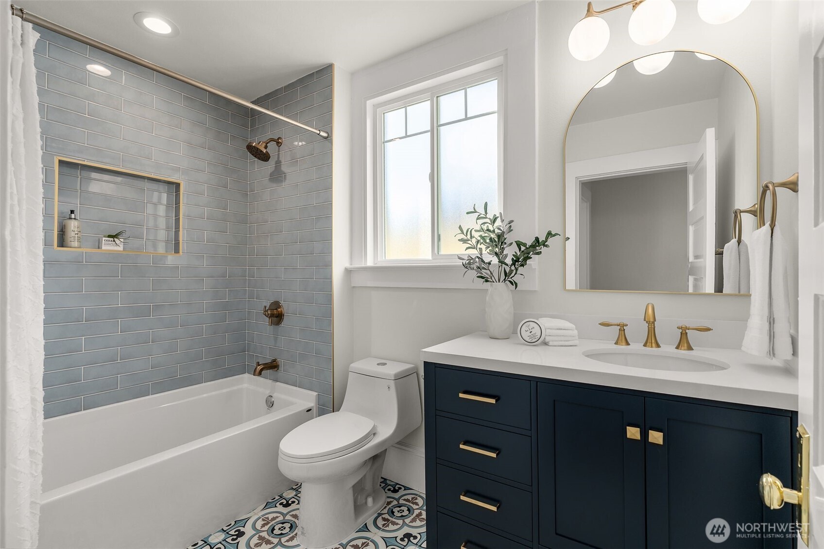 3113 E Cherry Street , Seattle, WA 98122