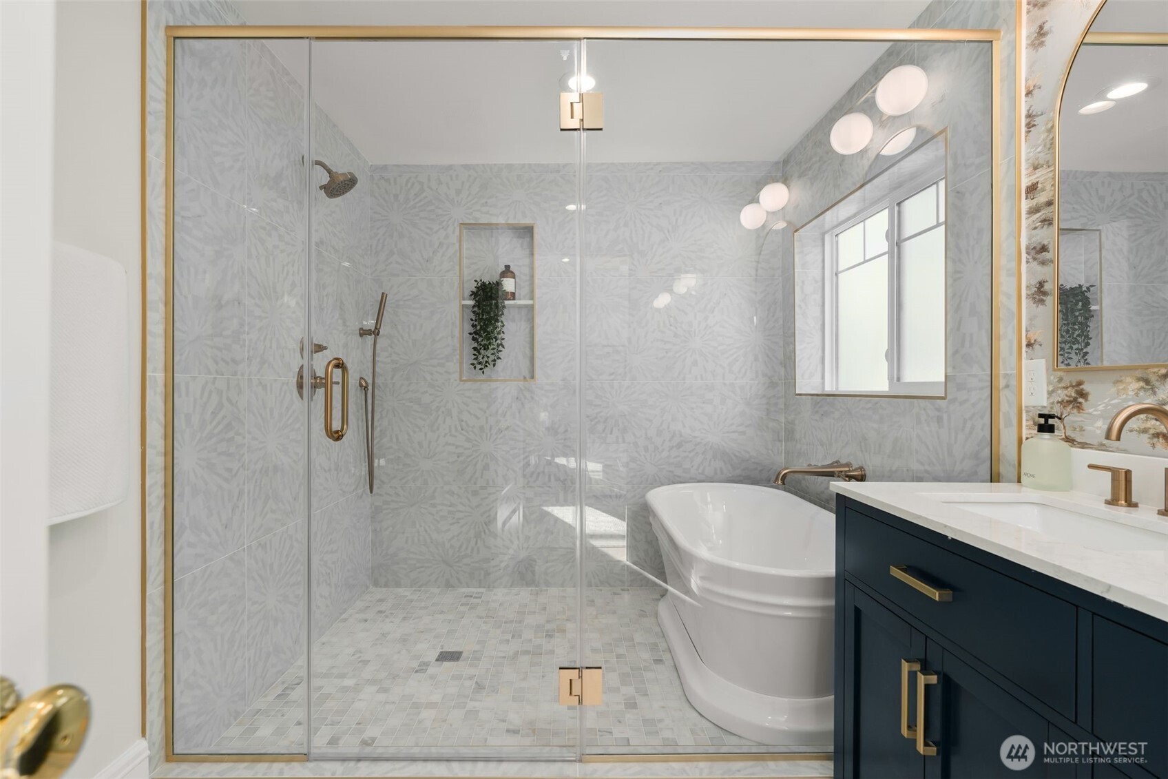 3113 E Cherry Street , Seattle, WA 98122