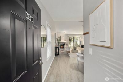 10014 NE 127th Place #A201, Kirkland, WA 98034 - Photo 3