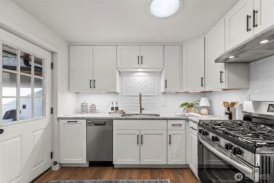 9024 Prentice Avenue , Gig Harbor, WA 98332 - Photo 13