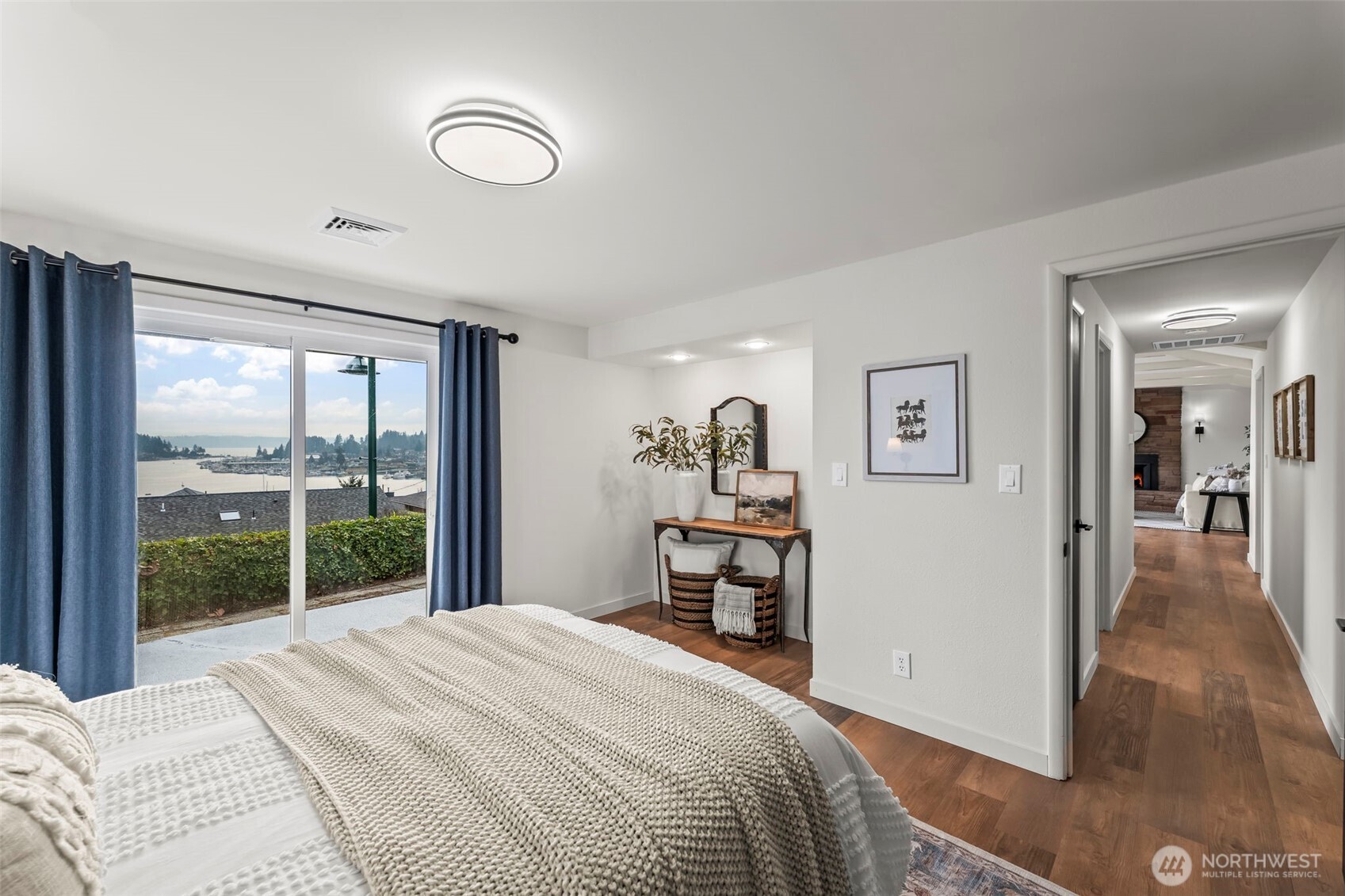 9024 Prentice Avenue , Gig Harbor, WA 98332