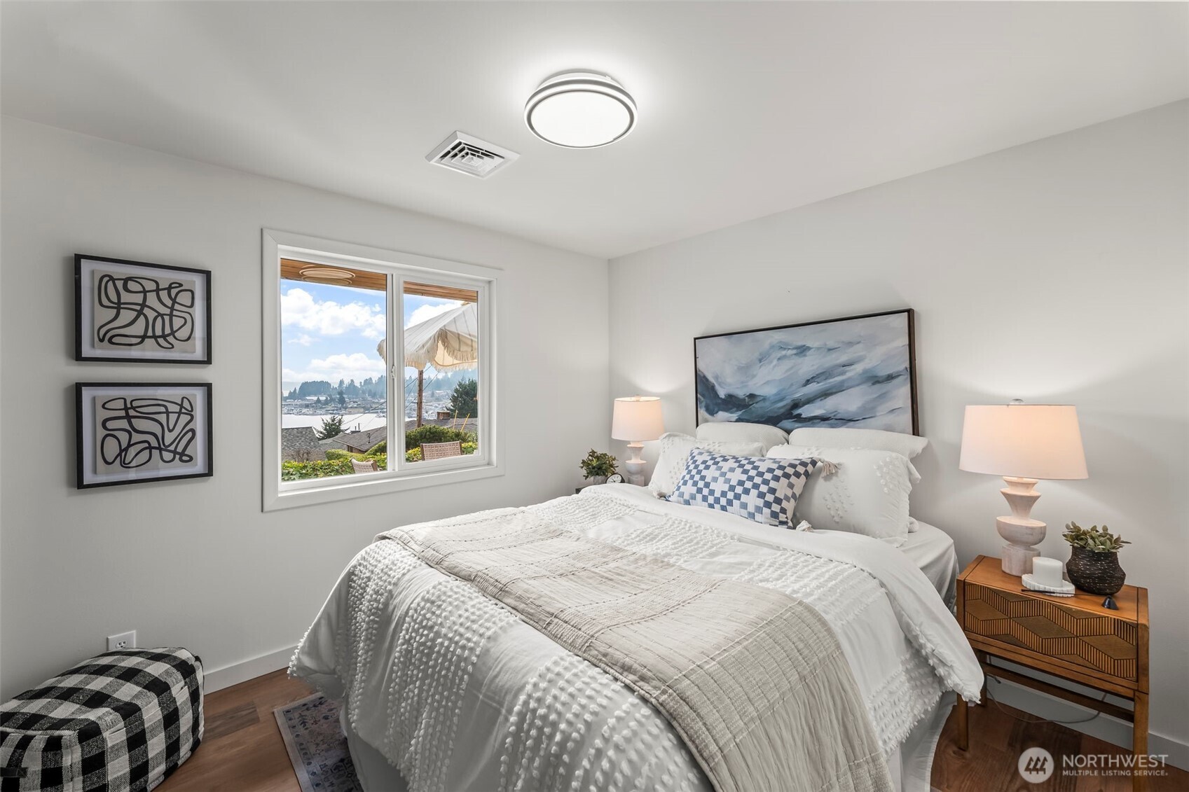 9024 Prentice Avenue , Gig Harbor, WA 98332