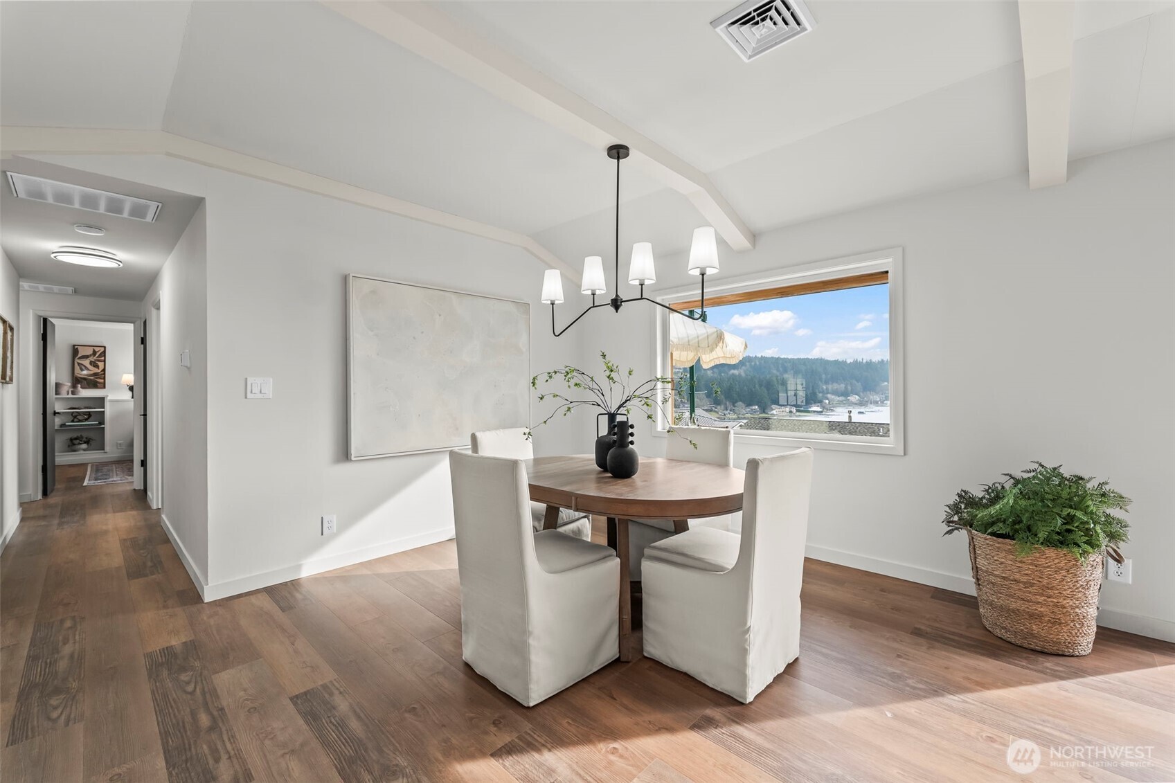 9024 Prentice Avenue , Gig Harbor, WA 98332