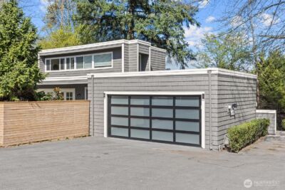 1825 112th Avenue NE, Bellevue, WA 98004 - Photo 2