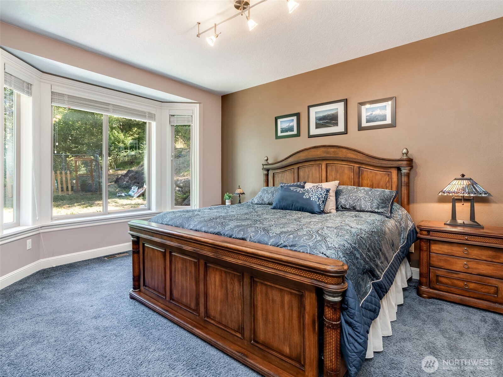 625 Nectarine Drive , Kalama, WA 98625