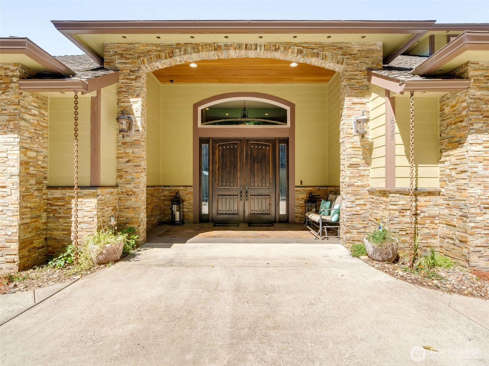 625 Nectarine Drive , Kalama, WA 98625