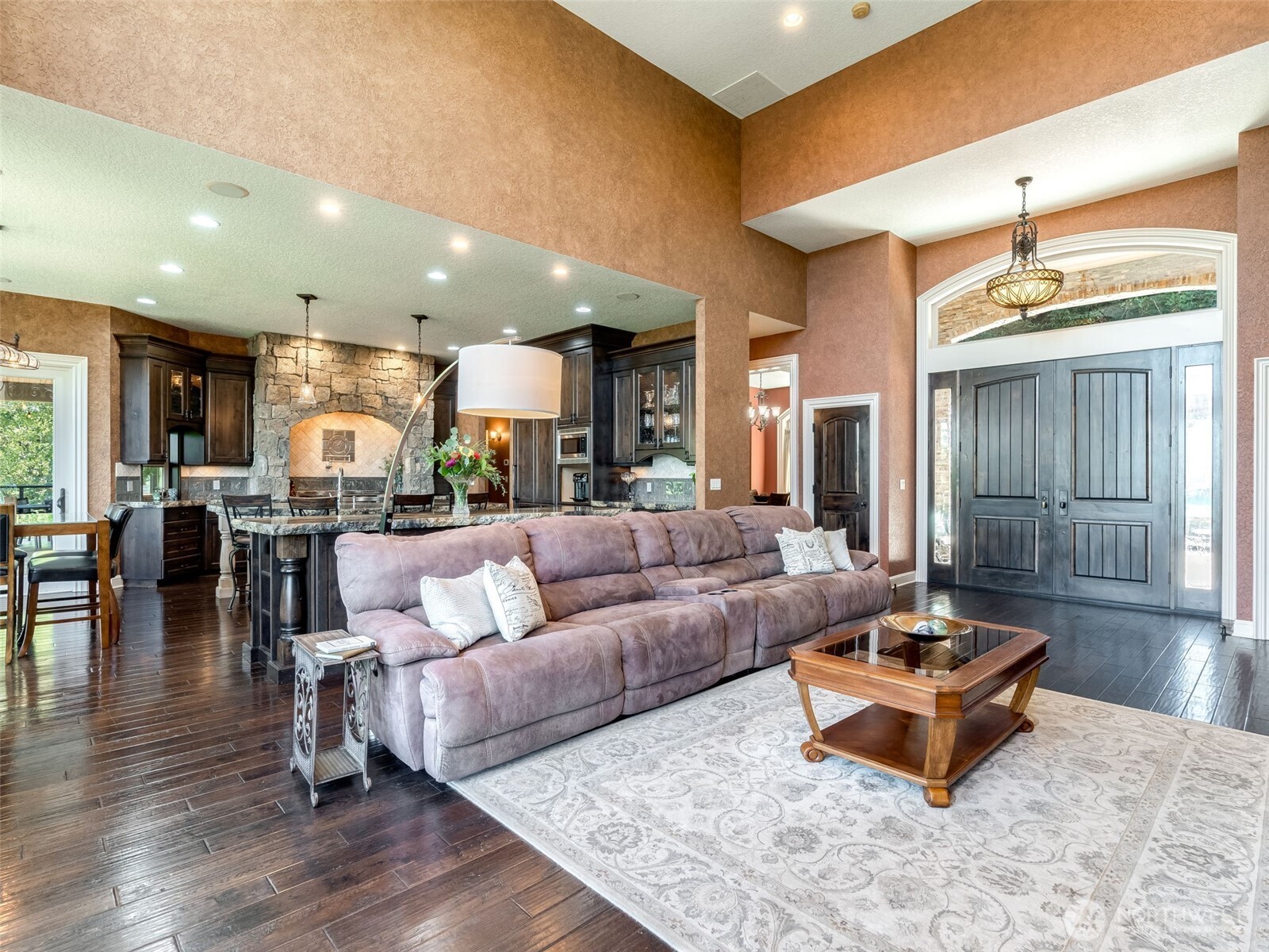 625 Nectarine Drive , Kalama, WA 98625