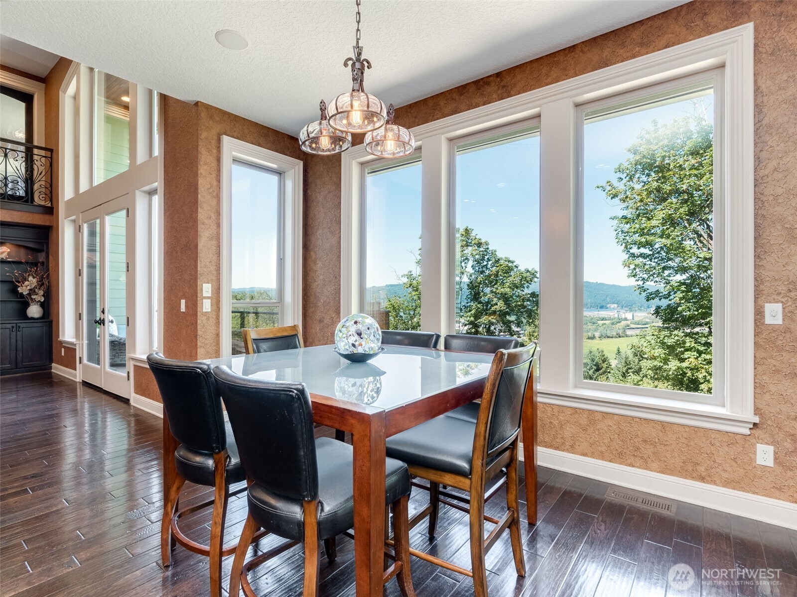 625 Nectarine Drive , Kalama, WA 98625