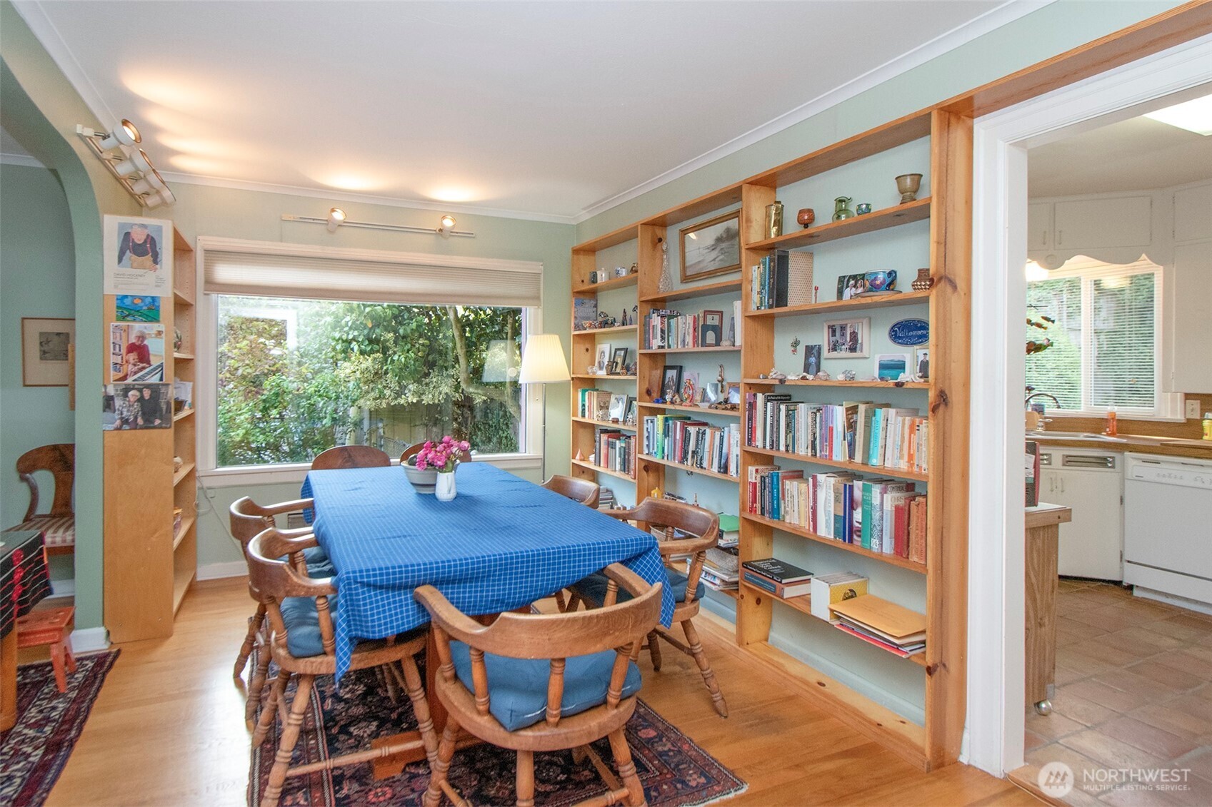 216 E 10TH Street , Port Angeles, WA 98362