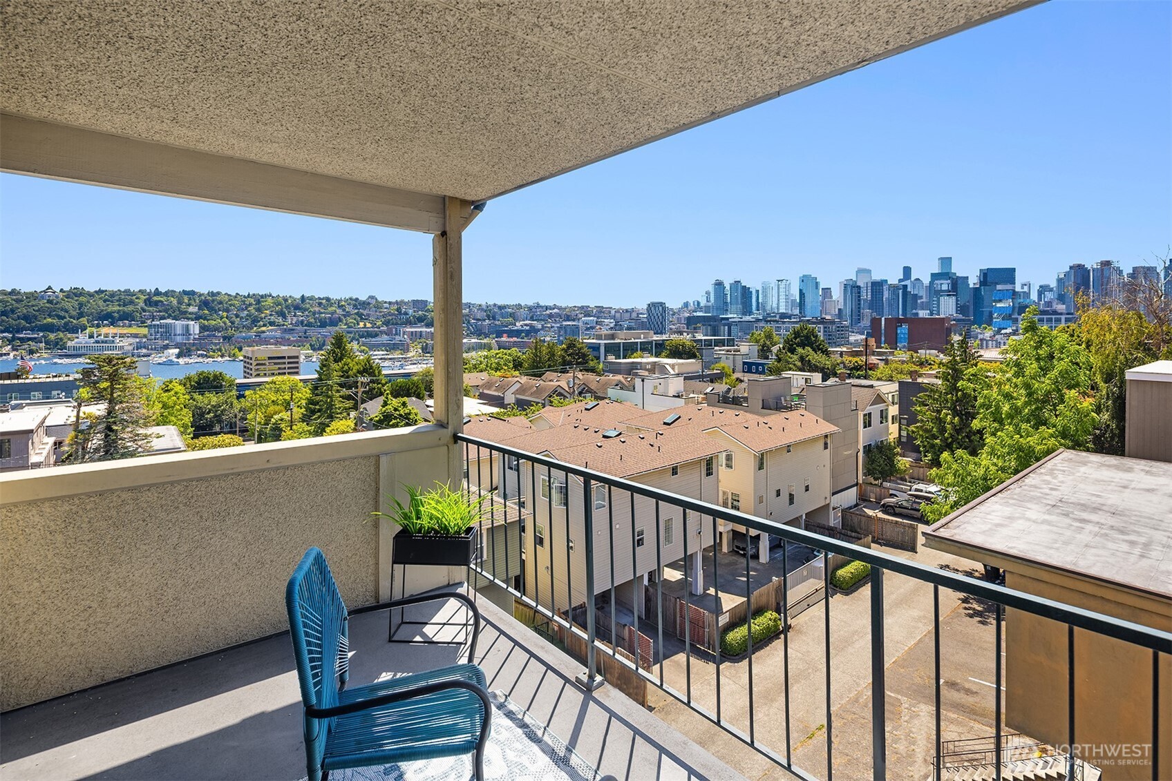 1234 Taylor Avenue N #401, Seattle, WA 98109