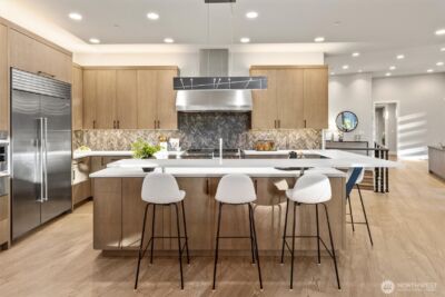 18858 NE 49th Place , Sammamish, WA 98074 - Photo 12