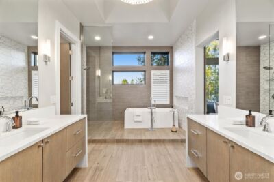 18858 NE 49th Place , Sammamish, WA 98074 - Photo 15