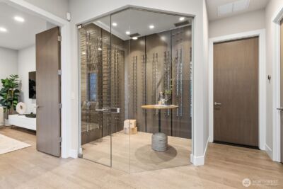 18858 NE 49th Place , Sammamish, WA 98074 - Photo 28