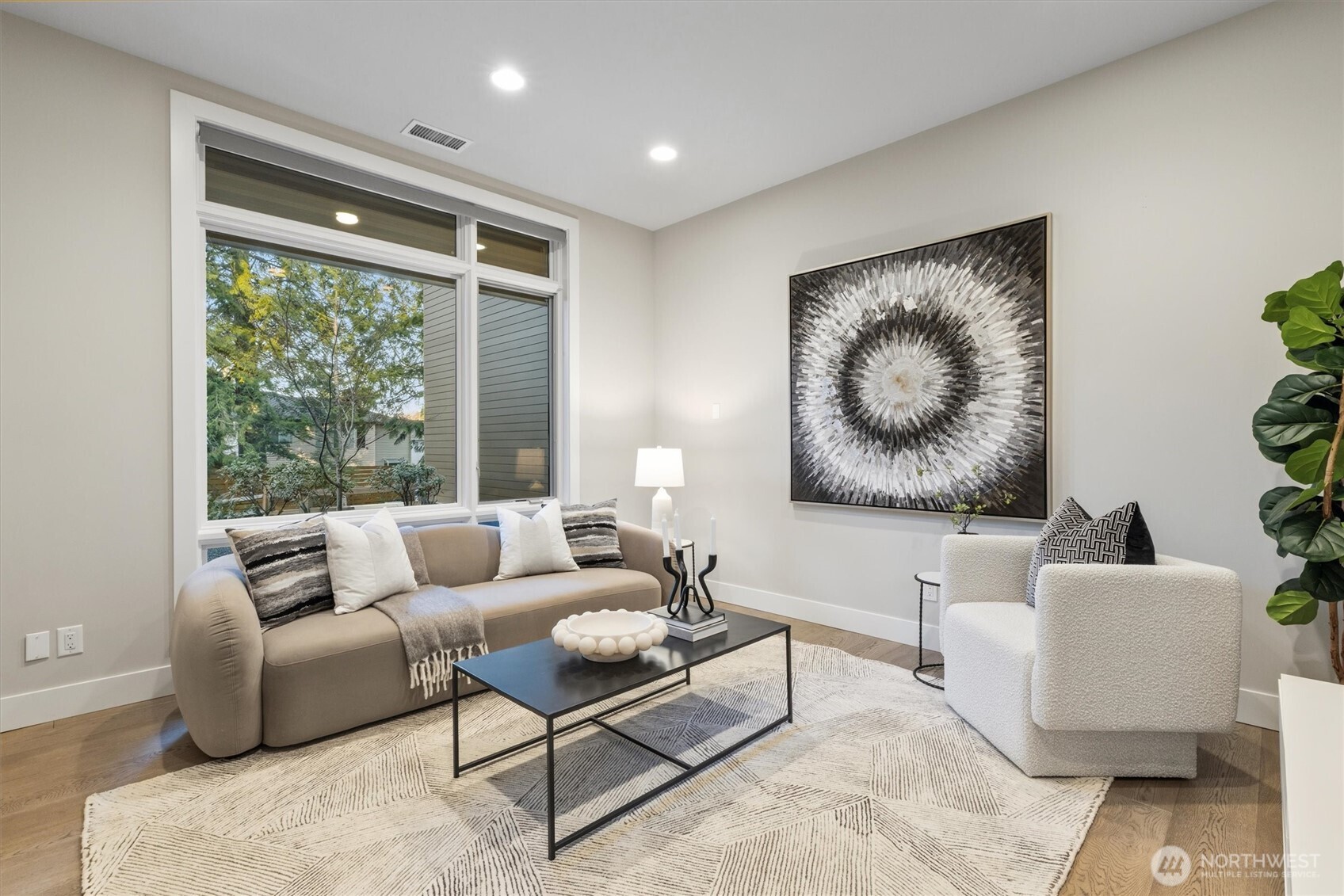 18858 NE 49th Place , Sammamish, WA 98074