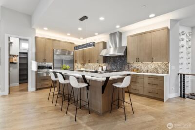 18858 NE 49th Place , Sammamish, WA 98074 - Photo 5