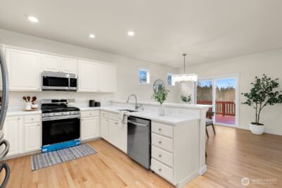 252 245th Place NE, Sammamish, WA 98074 - Photo 10