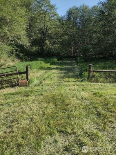 71 Chenois Valley Road , Hoquiam, WA 98550 - Photo 8