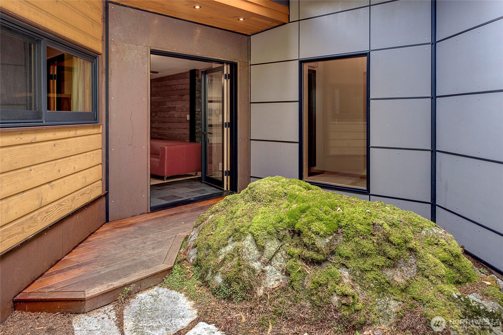 24123 7th Avenue W, Bothell, WA 98021