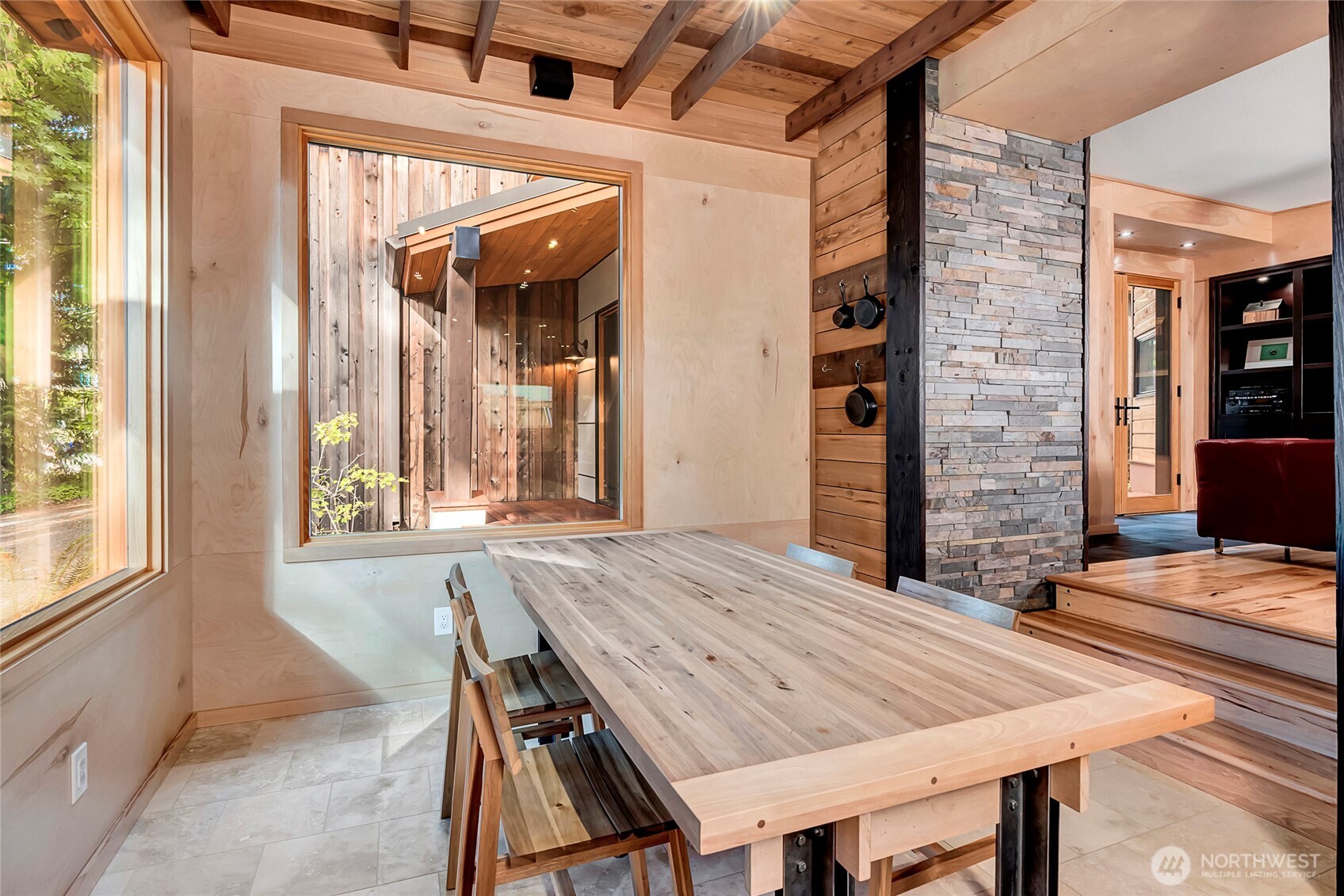 24123 7th Avenue W, Bothell, WA 98021