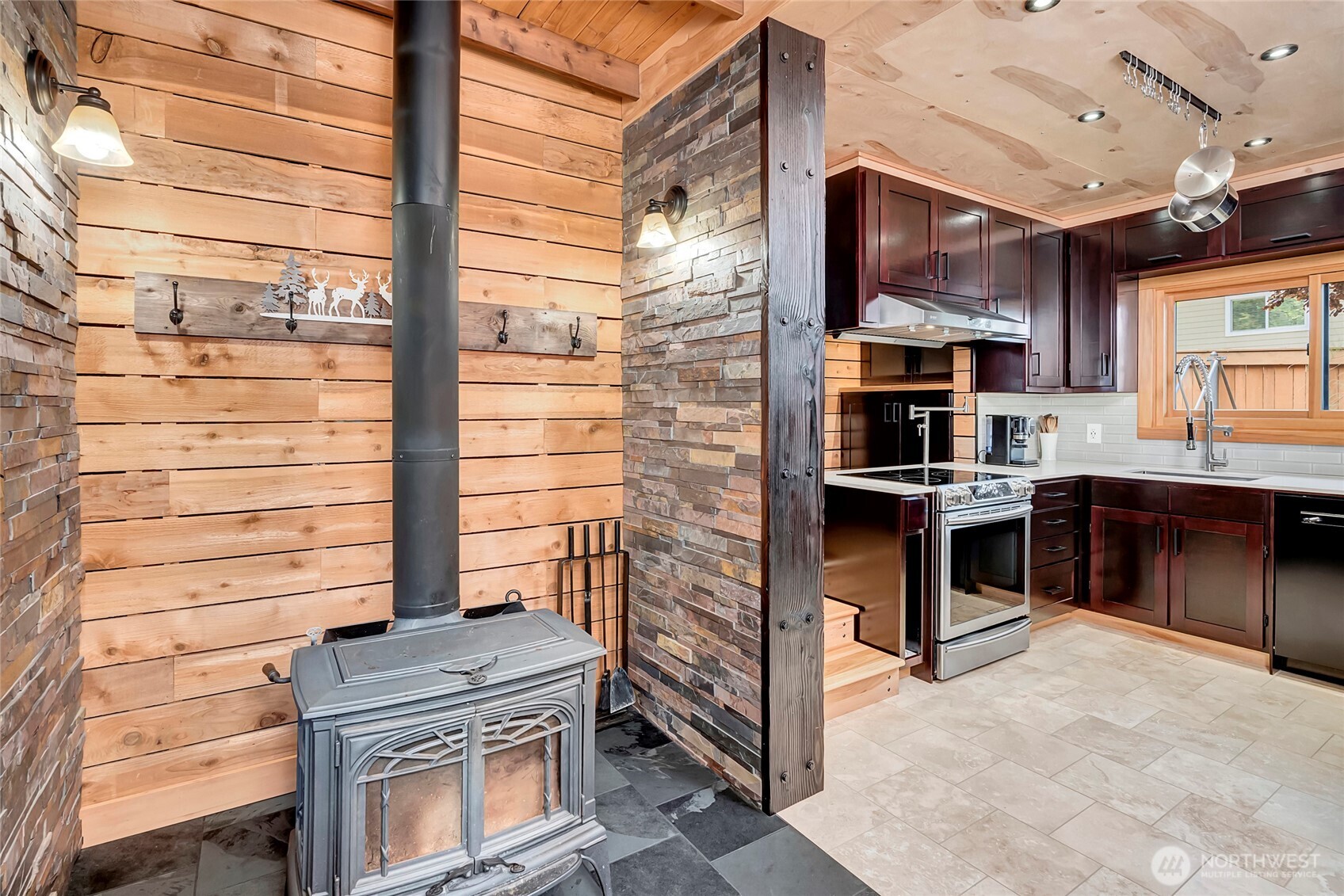 24123 7th Avenue W, Bothell, WA 98021