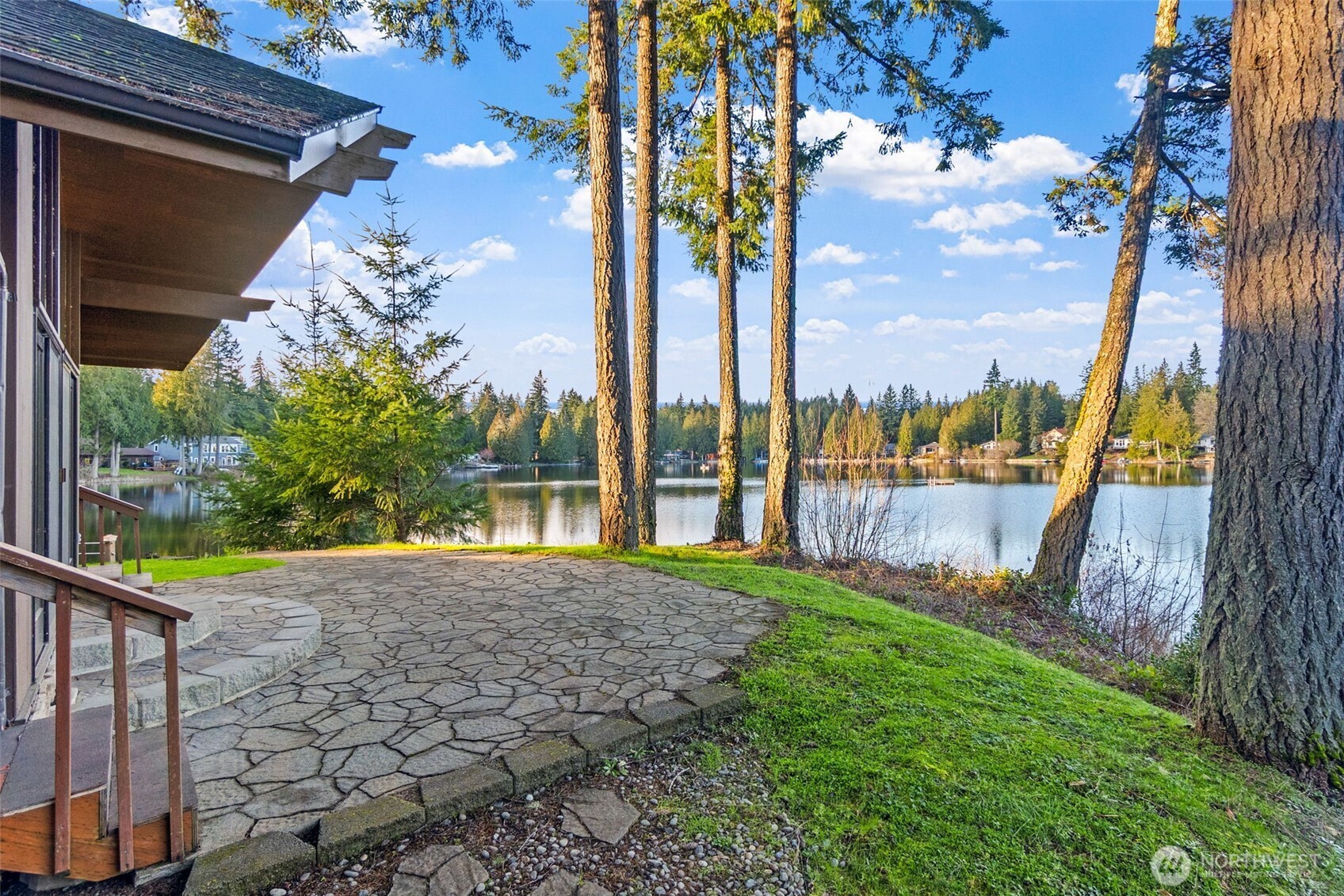 1970 Cambridge Lane SW, Olympia, WA 98512