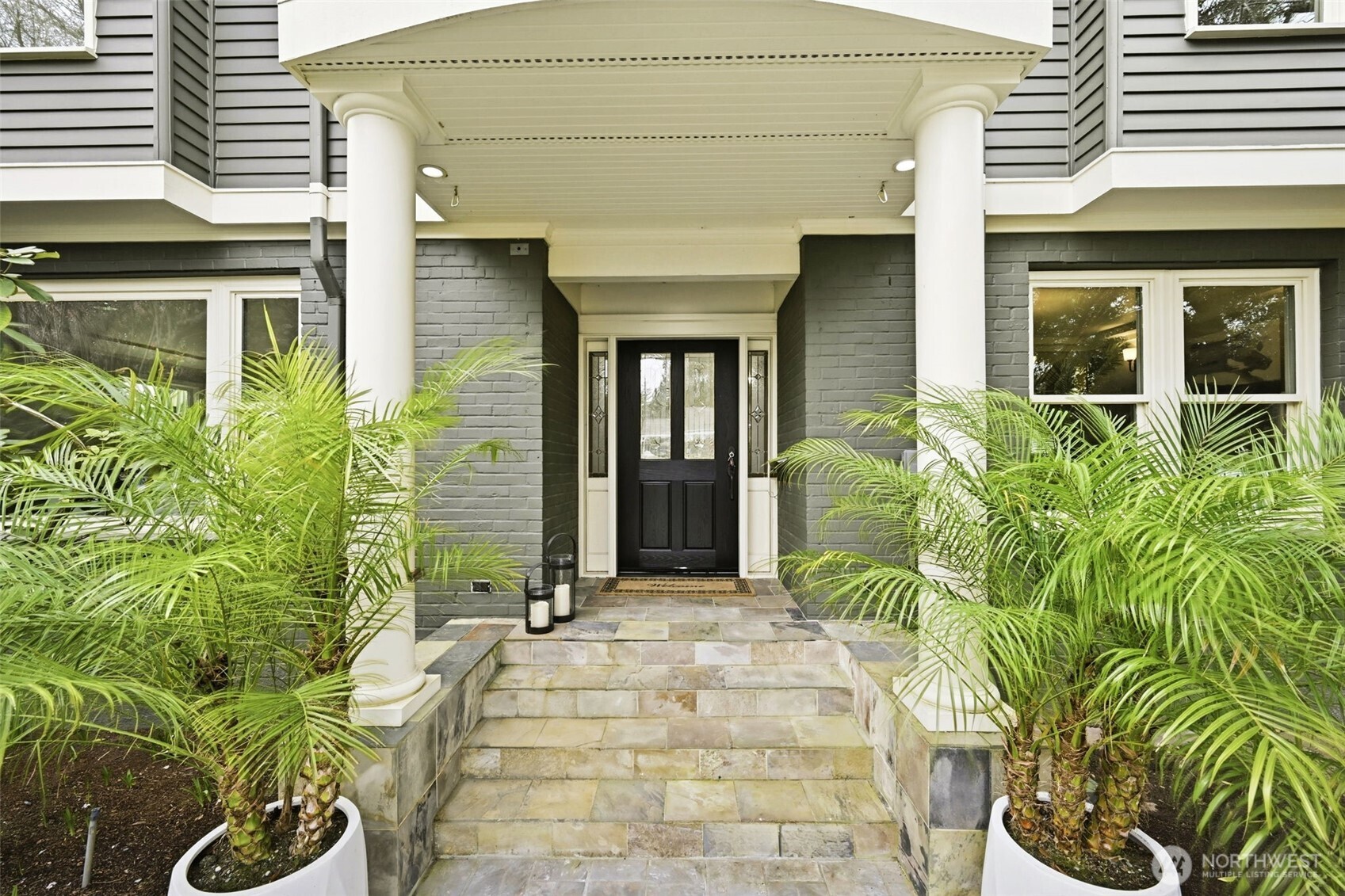 3505 43rd Avenue W, Seattle, WA 98199