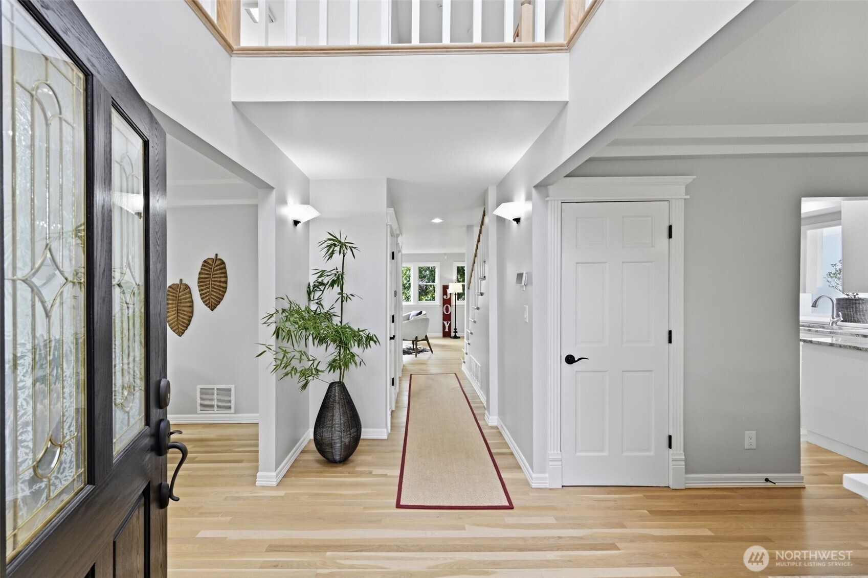 3505 43rd Avenue W, Seattle, WA 98199