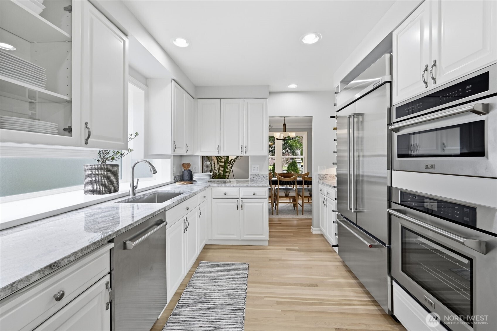 3505 43rd Avenue W, Seattle, WA 98199