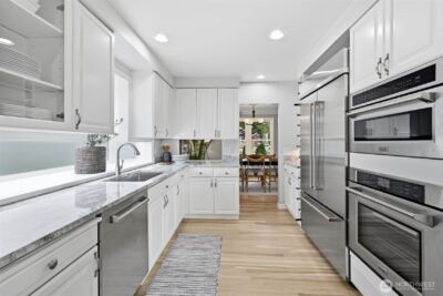 3505 43rd Avenue W, Seattle, WA 98199 - Photo 9