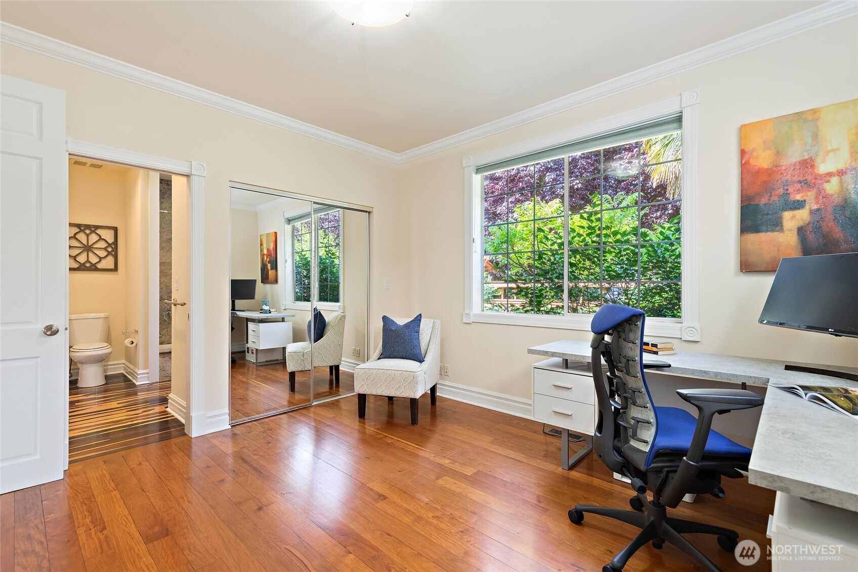 6222 37th Avenue NE, Seattle, WA 98115