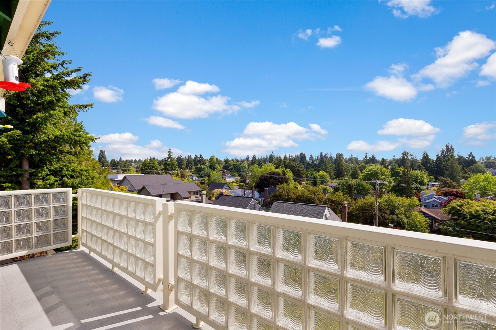 6222 37th Avenue NE, Seattle, WA 98115