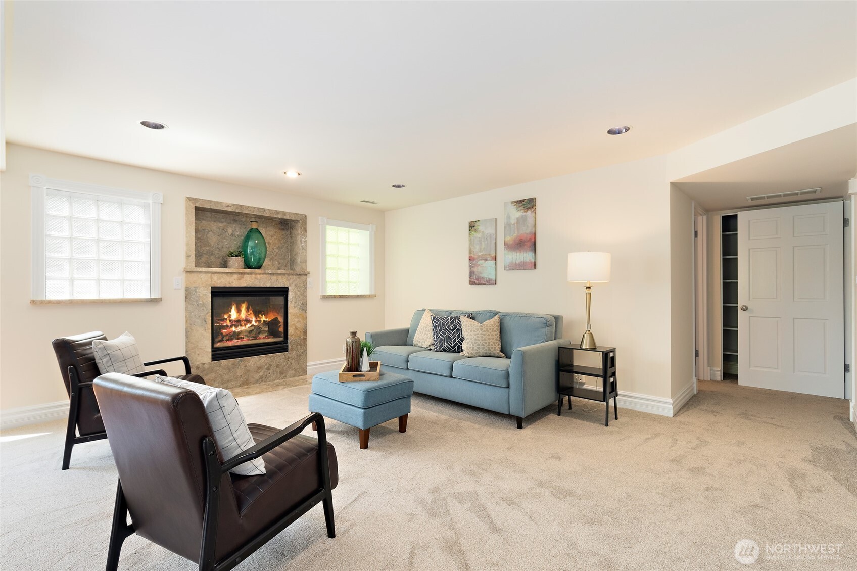 6222 37th Avenue NE, Seattle, WA 98115