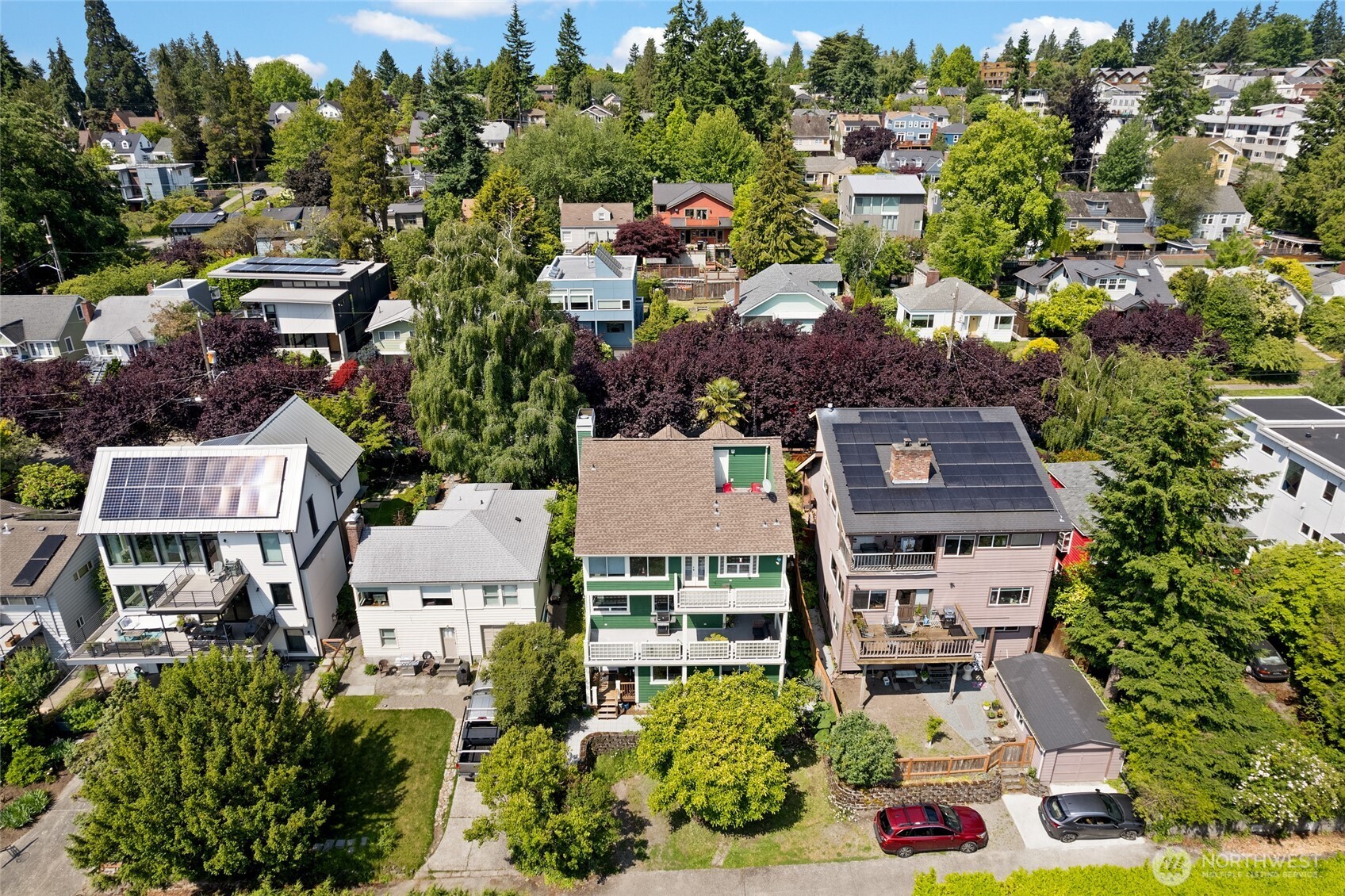 6222 37th Avenue NE, Seattle, WA 98115