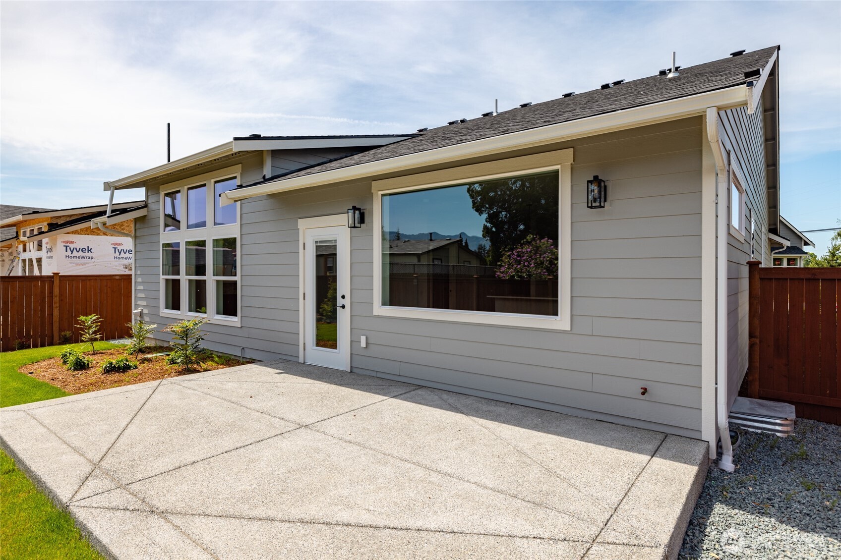 804 Parkland Loop , Sedro Woolley, WA 98284