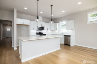 804 Parkland Loop , Sedro Woolley, WA 98284 - Photo 10