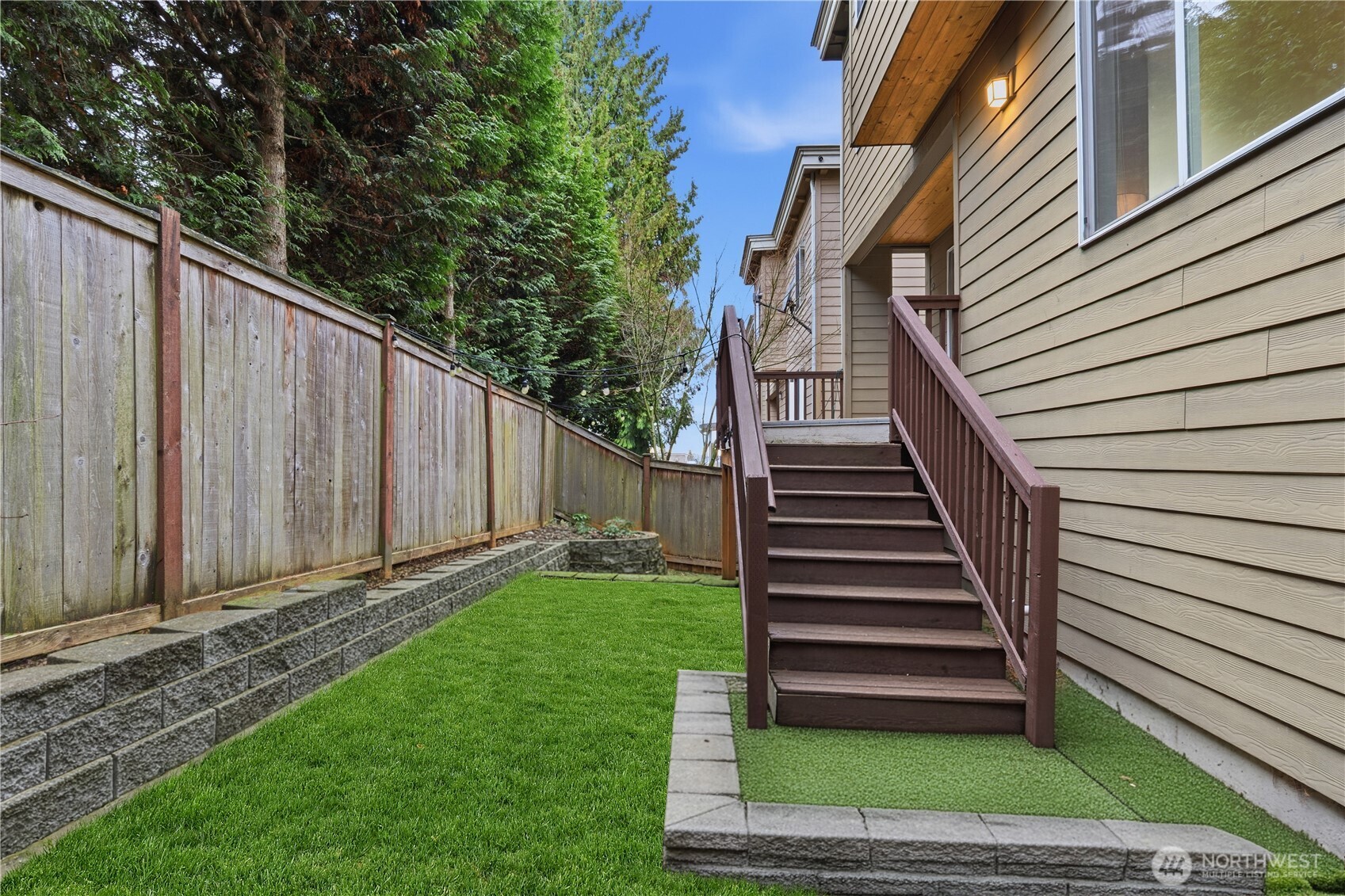 12325 NE 86th Way , Kirkland, WA 98033