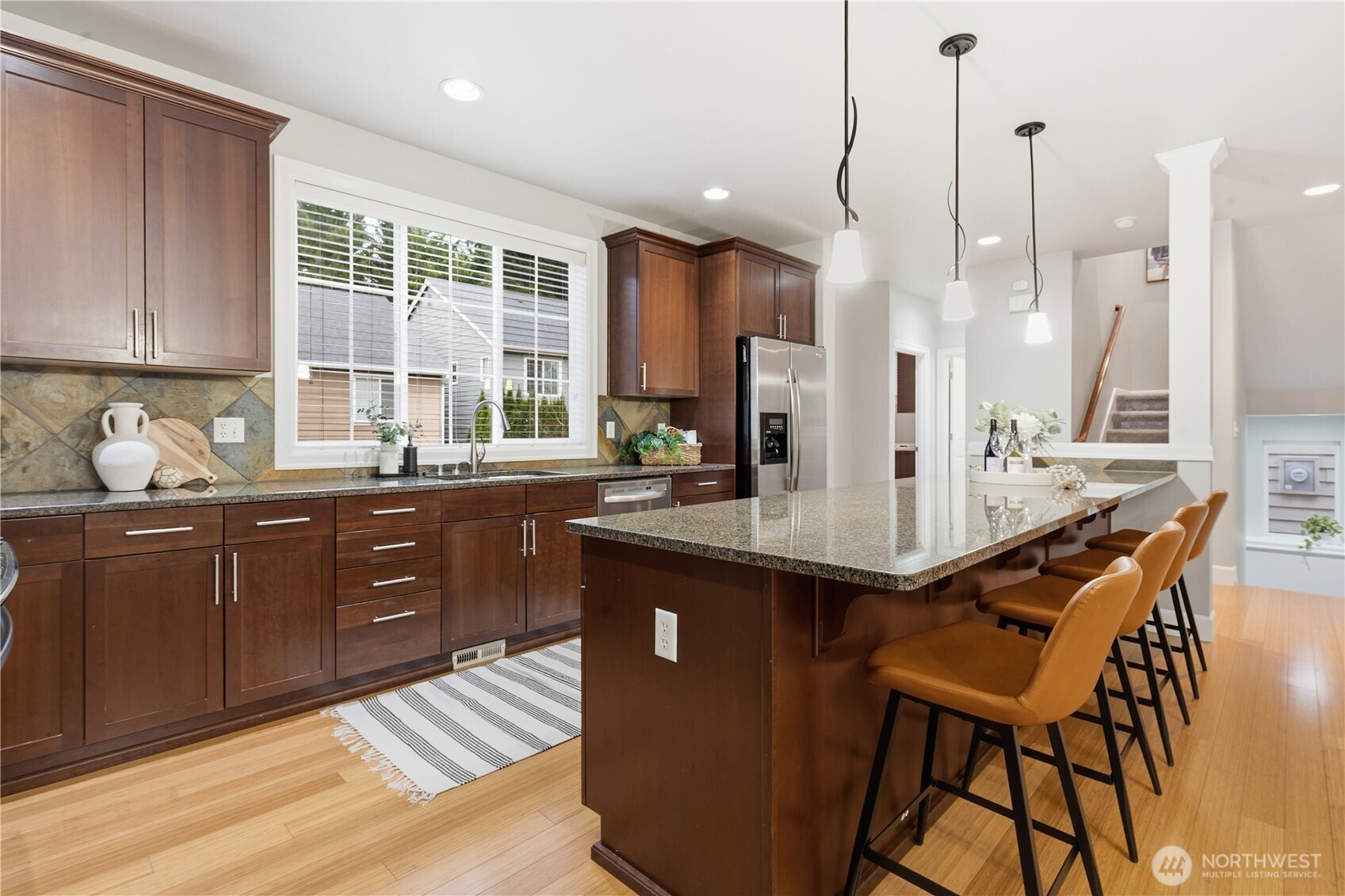 12325 NE 86th Way , Kirkland, WA 98033